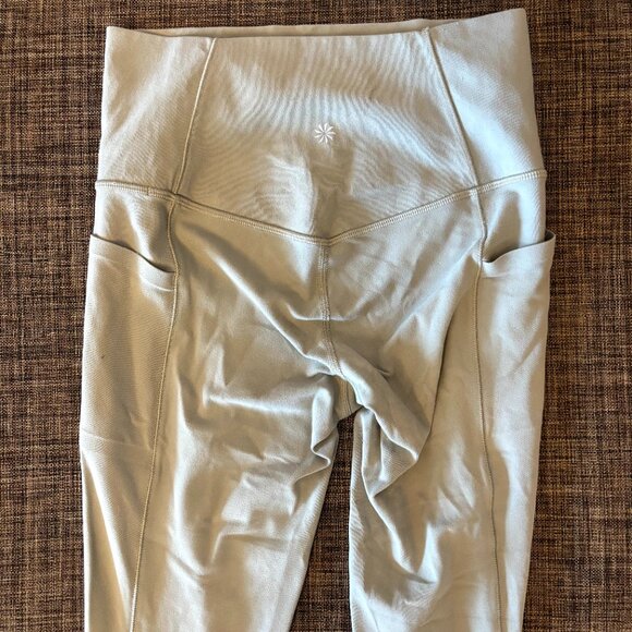 Athleta Salutation 7/8 Tight Leggings XS – Soft High Rise Yoga Pants with Pocket - Picture 5 of 7